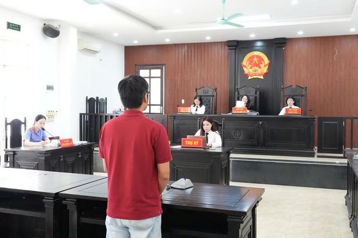 Phiên tòa xét xử Nguyễn Đình Quý, ngày 8/9. Ảnh: M.H