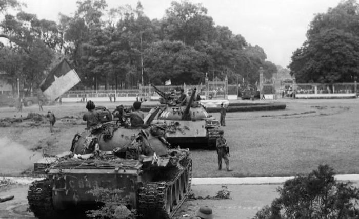Qua các chiến dịch, vai trò của xe tăng T-54/T-55 được thể hiện rõ nhất ở khả năng kết hợp hỏa lực, cơ động và sức đột phá trong đội hình hiệp đồng.