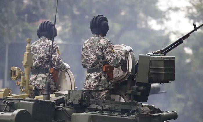 Hình ảnh T-62 xuất hiện cùng T-90S/T-90SK trong các hoạt động huấn luyện, diễu binh cho thấy dòng xe tăng này vẫn giữ một vị trí nhất định trong quá trình phát triển của lực lượng