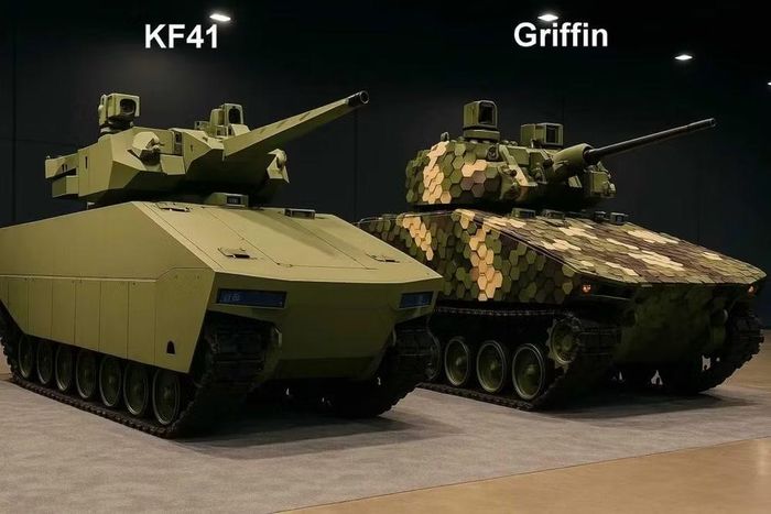 Các phương tiện này cũng có thể được trang bị thêm 1 súng máy hạng nặng Browning M2A1 cỡ 12,7 mm trong một module chiến đấu điều khiển từ xa trên nóc tháp pháo.