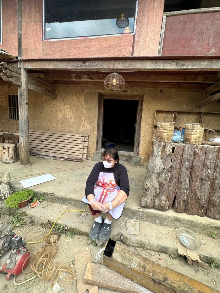 Quá trình cải tạo ngôi nhà trình tường thành homestay được My chia sẻ trên mạng xã hội. 