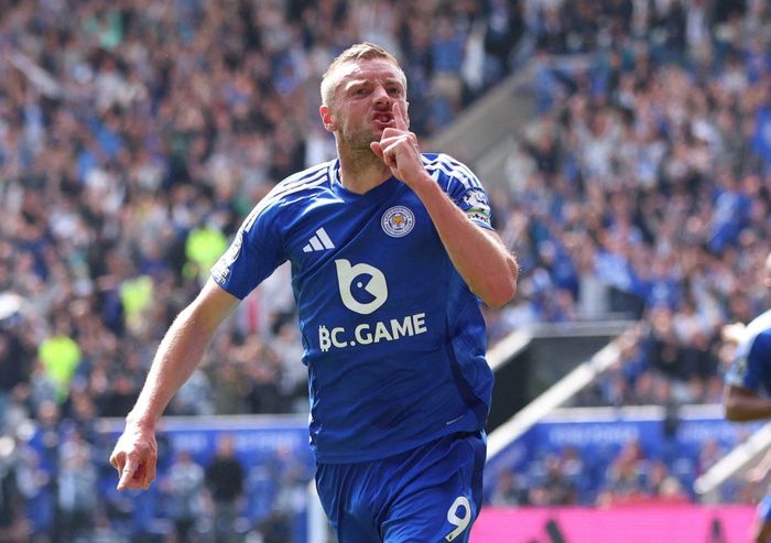 Jamie Vardy tới 27 tuổi mới có trận đầu tiên tại Premier League, trước khi cùng Leicester City tạo nên chức vô địch lịch sử.