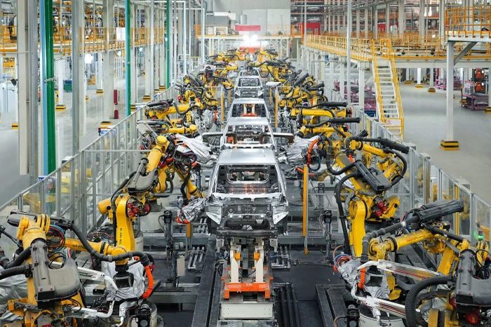 Nhà máy tại Hungary dự kiến bắt đầu lắp ráp xe vào tháng 11 hoặc 12/2026. Công ty cũng đang đánh giá thêm các địa điểm sản xuất ở nước ngoài.