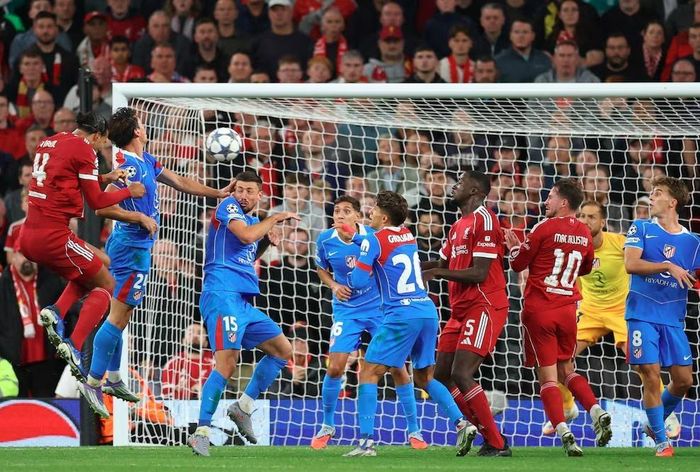 Liverpool không thể tiếp Atletico tại Anfield ở vòng phân hạng mùa tới.