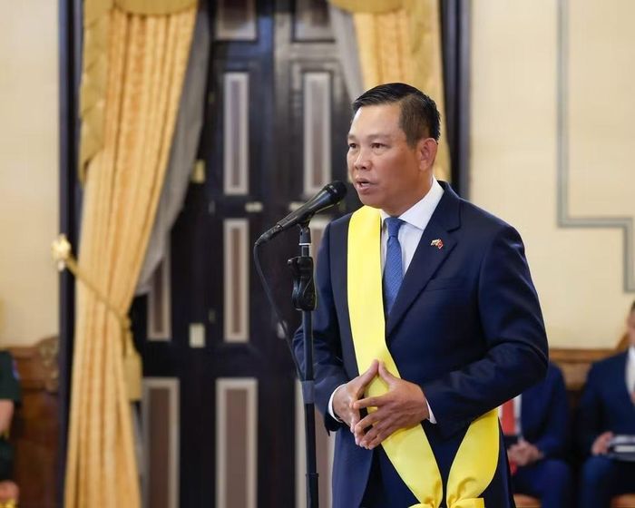 Đại sứ Vũ Trung Mỹ phát biểu bày tỏ niềm vinh dự to lớn khi được nhận Huân chương Francisco de Miranda. (Ảnh: Đại sứ quán Việt Nam tại Venezuela cung cấp)