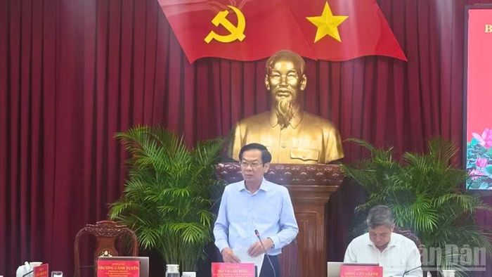 Đồng chí Đỗ Thanh Bình, Bí thư Thành ủy Cần Thơ phát biểu tại sự kiện. (Ảnh: VĂN ÚT)