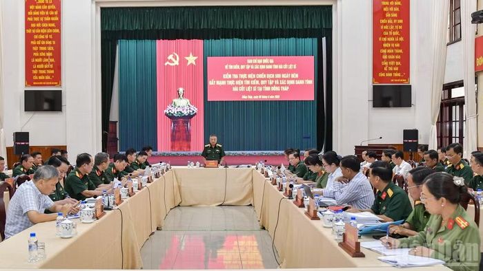 Quang cảnh buổi kiểm tra của đoàn công tác. (Ảnh: CHÍ PHÚC)