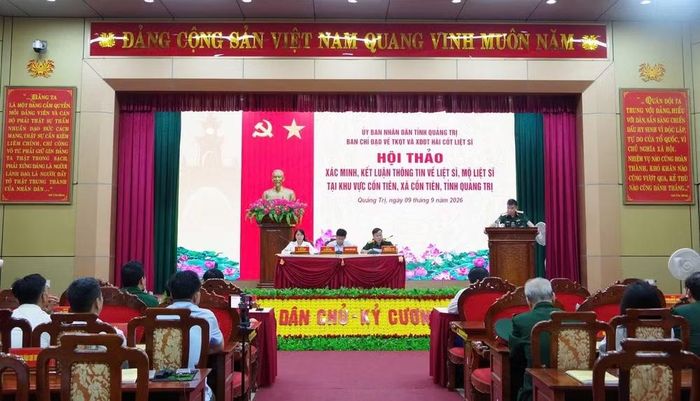 Hội thảo xác minh thông tin về mộ liệt sĩ tập thể tại khu vực Cồn Tiên. (Ảnh: Bộ Chỉ huy quân sự tỉnh Quảng Trị)