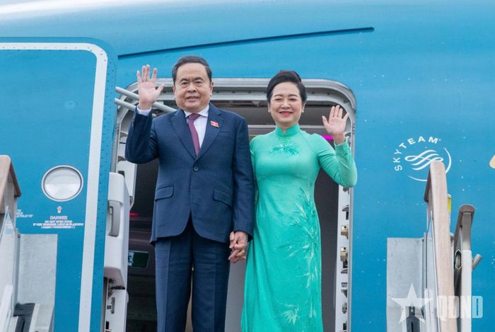Chủ tịch Quốc hội Trần Thanh Mẫn và phu nhân kết thúc tốt đẹp chuyến thăm chính thức Hàn Quốc, lên đường thăm chính thức Mông Cổ. Ảnh: LÂM HIỂN