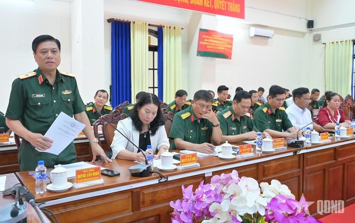 Thiếu tướng Huỳnh Văn Ngon, Phó chính ủy Quân khu 9, Trưởng ban Chỉ đạo 515 Quân khu phát biểu.