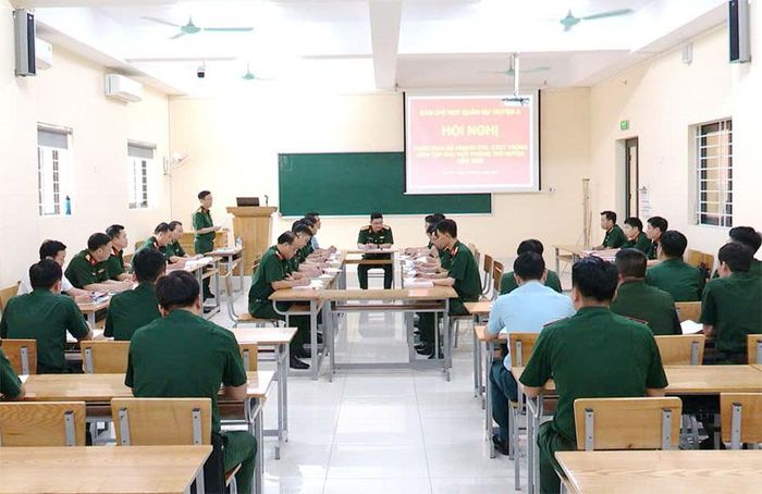 Một tiết học hội thảo khoa học của Khoa CTĐ, CTCT.