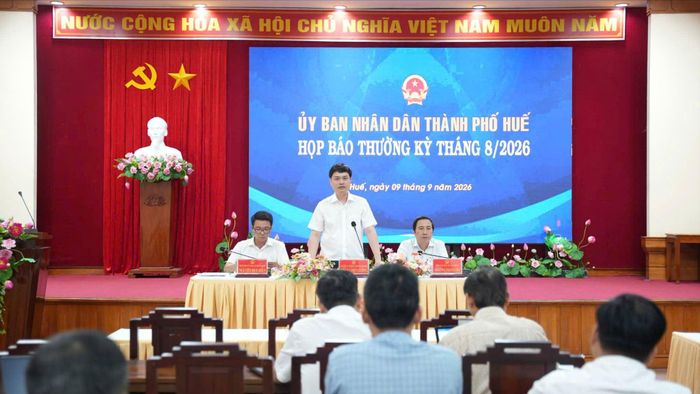 Họp báo thường kỳ do UBND TP Huế tổ chức vào chiều 9-9