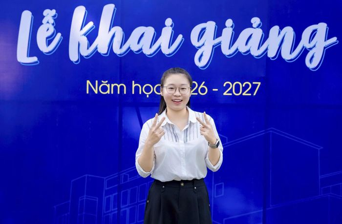 Niềm vui của Dương Kim Trân khi bước vào năm học mới. 