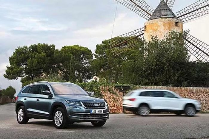 Skoda Kodiaq và Octavia bị triệu hồi toàn cầu vì lỗi túi khí.