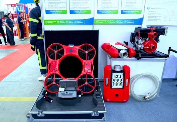 Phát biểu tại Lễ khai mạc, Thiếu tướng Dương Đức Hải, Cục trưởng Cục Cảnh sát PCCC và CNCH khẳng định, Triển lãm không chỉ là giới thiệu những sản phẩm, công nghệ mới, mà quan trọng hơn là hình thành một nền tảng kết nối hiệu quả giữa quản lý nhà nước - nghiên cứu khoa học - sản xuất, kinh doanh - ứng dụng thực tiễn; giữa yêu cầu của Việt Nam với tri thức, kinh nghiệm và công nghệ tiên tiến của thế giới.