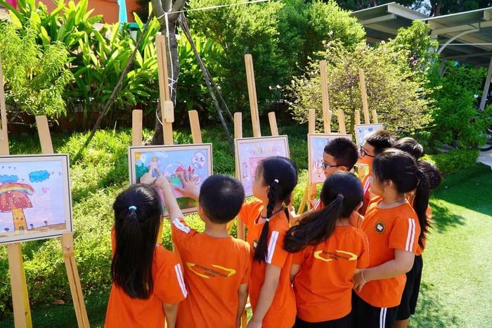 Học sinh Trường Tiểu học và THCS Victoria Thăng Long 3. Ảnh NC.