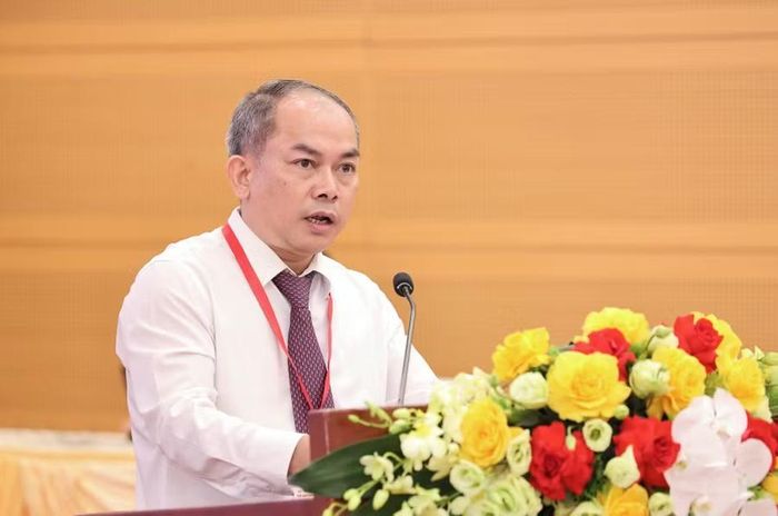 Ông Nguyễn Văn Hay - Phó Bí thư Đảng ủy Ban Tuyên giáo Trung ương phát biểu chỉ đạo tại hội thảo.