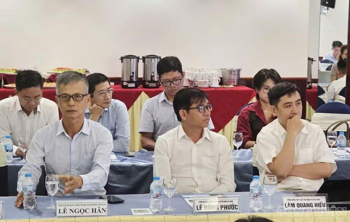 Các đại biểu tham dự tọa đàm ngày 9/9/2026. (Ảnh: CK)