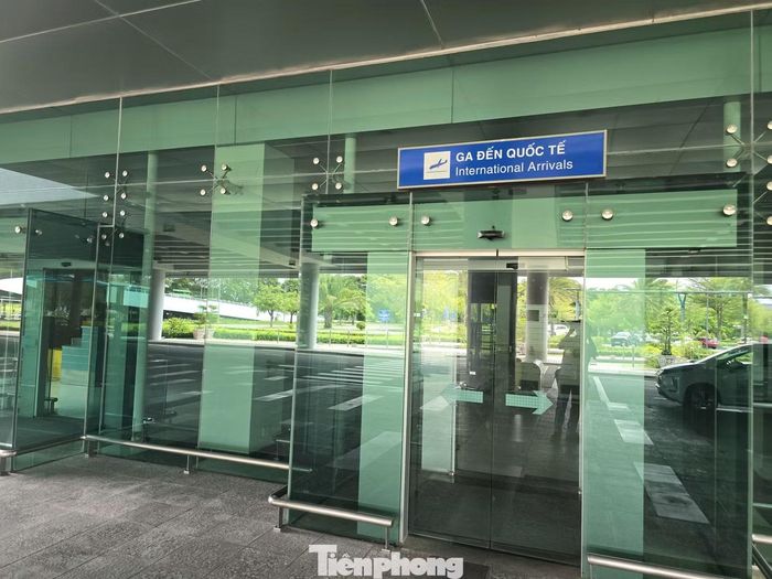  Mấy năm gần đây sân bay Cần Thơ không có chuyến bay quốc tế﻿ thường lệ, hiện chỉ còn 7 đường bay nội địa, mỗi ngày bình quân có khoảng 20 chuyến bay cất/hạ cánh. 