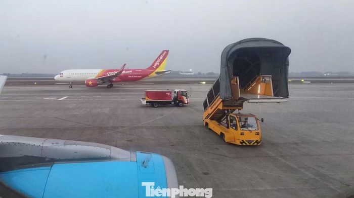 Trên cơ sở không gian thành phố sau sáp nhập và nhu cầu phát triển du lịch trong dài hạn, tư vấn lập quy hoạch đề xuất định hướng nâng công suất sân bay Cần Thơ hiện hữu lên khoảng 18-20 triệu hành khách/năm vào năm 2050.