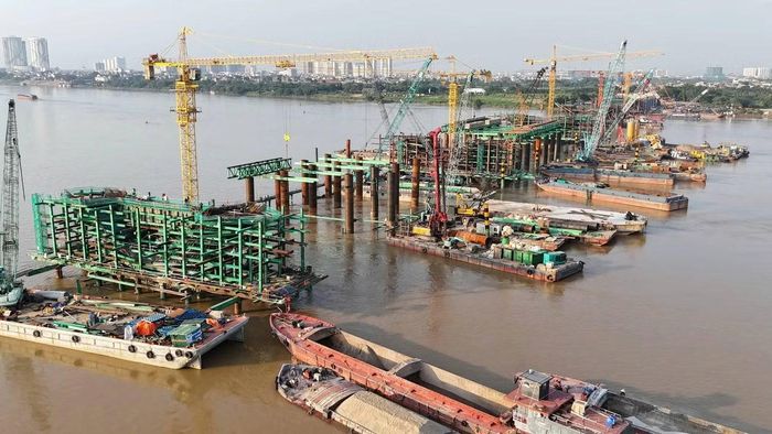 Các công trường dự án cầu đang tăng tốc thi công