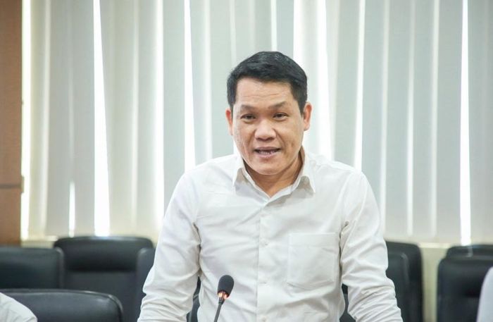TS. Phan Minh Quốc Bình - Hiệu trưởng PVU bày tỏ lòng tri ân sâu sắc trước sự quan tâm, đồng hành và hỗ trợ quý báu của Chi hội DKVT dành cho Nhà trường trong thời gian qua.