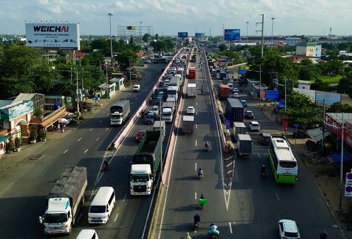 TNGT tại TP.HCM giảm cả 3 tiêu chí trong 8 tháng đầu năm, nhưng nguy cơ vẫn hiện hữu trên những tuyến có mật độ phương tiện cao.
