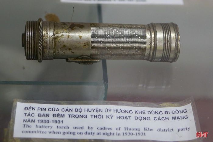 Một số hiện vật, tư liệu về cao trào Xô viết tại Hà Tĩnh được trưng bày tại Bảo tàng Nghệ An - Xô viết Nghệ Tĩnh.
