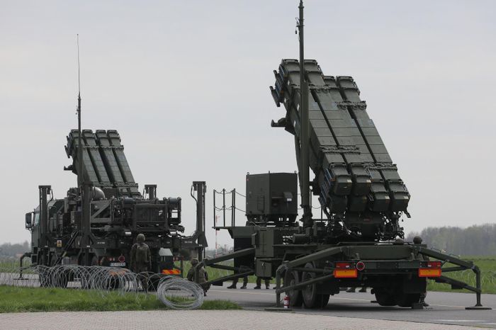 Hệ thống phòng không Patriot của Mỹ tại sân bay Warsaw-Radom ở Radom, Ba Lan. Ảnh tư liệu: PAP/TTXVN