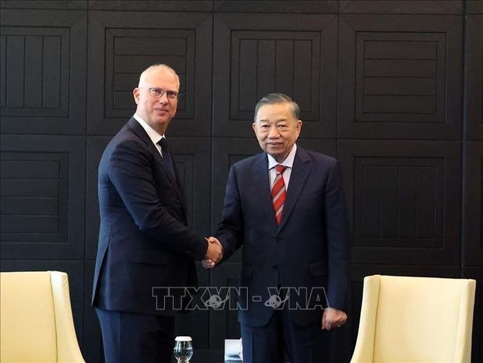 Tổng Bí thư, Chủ tịch nước Tô Lâm tiếp Quỹ Đầu tư trực tiếp Liên bang Nga (RDIF) Kiril Dmitriev. Ảnh: Thống Nhất/TTXVN