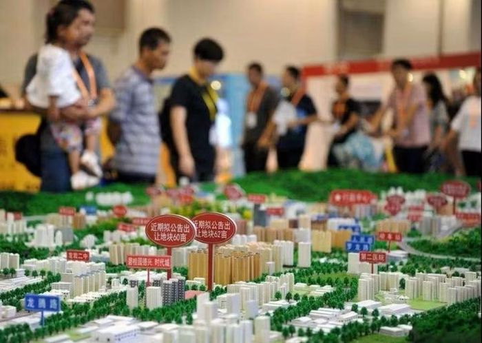 Vấn đề lớn của thị trường Trung Quốc hiện nay không chỉ là người dân thiếu khả năng mua nhà, mà là ngày càng nhiều người không muốn mua do thiếu niềm tin. Ảnh: NetEase.