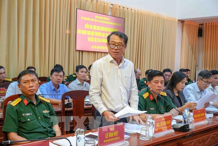 Phó Chủ tịch UBND thành phố Cần Thơ Nguyễn Văn Khởi phát biểu tại buổi làm việc. Ảnh: Thanh Liêm - TTXVN