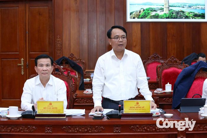 Phó Bí thư Thường trực Tỉnh ủy Lâm Đồng Đặng Hồng Sỹ phát biểu.