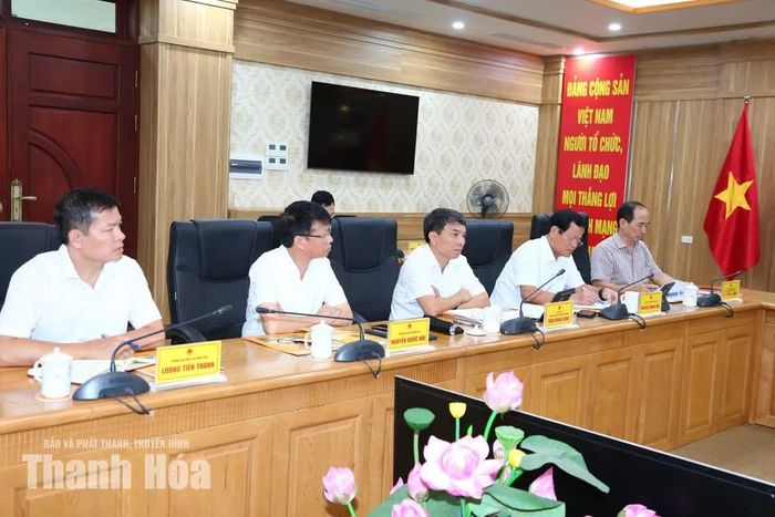 Các đại biểu dự hội nghị.