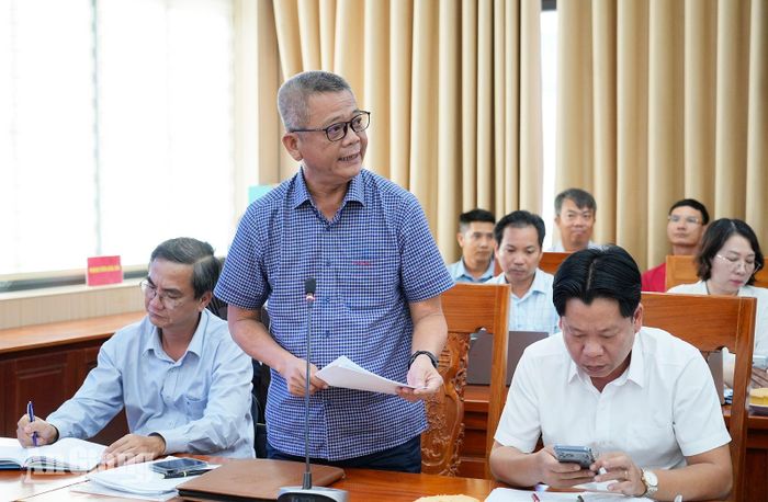 Lãnh đạo Sở Xây dựng tỉnh An Giang phát biểu tại hội nghị.