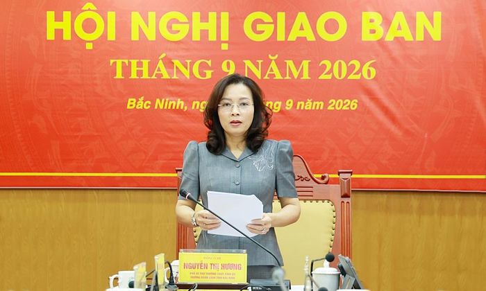  Đồng chí Nguyễn Thị Hương kết luận hội nghị. 