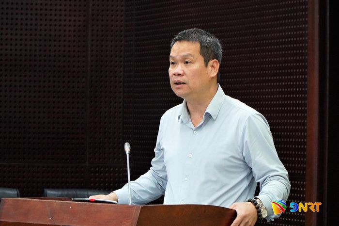 Chủ tịch UBND thành phố Nguyễn Mạnh Hùng phát biểu kết luận hội nghị. Ảnh: VINH ANH