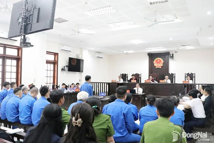 Toàn cảnh phiên tòa xét xử. Ảnh: Tố Tâm