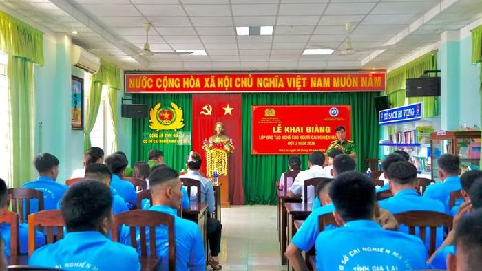 Quang cảnh lễ khai giảng. Ảnh: D.L