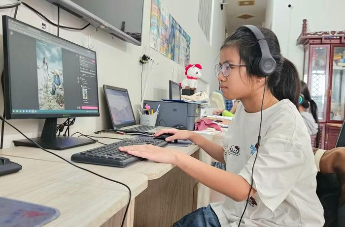 Video ngắn với hình ảnh bắt mắt, nội dung mới lạ do AI tạo ra dễ thu hút sự chú ý của trẻ. Ảnh: Ngọc Duy