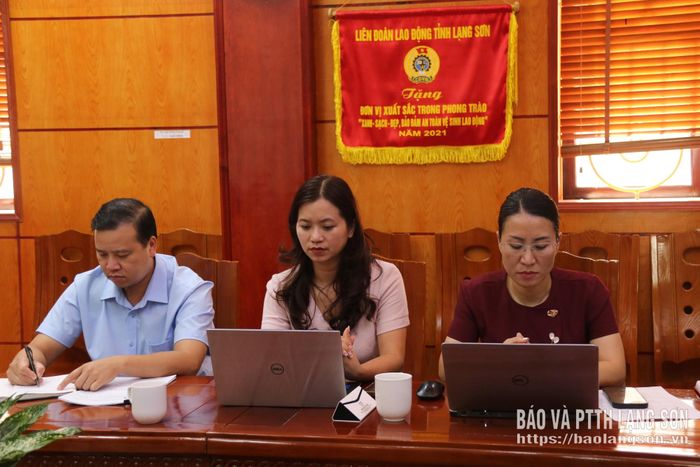 Các đại biểu dự hội nghị tại điểm cầu Lạng Sơn