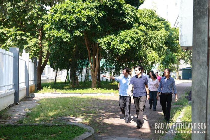 Đồng chí Hoàng Quốc Khánh, Ủy viên Trung ương Đảng, Bí thư Tỉnh ủy khảo sát tại Cung Thanh thiếu nhi Lạng Sơn (cơ sở 1)