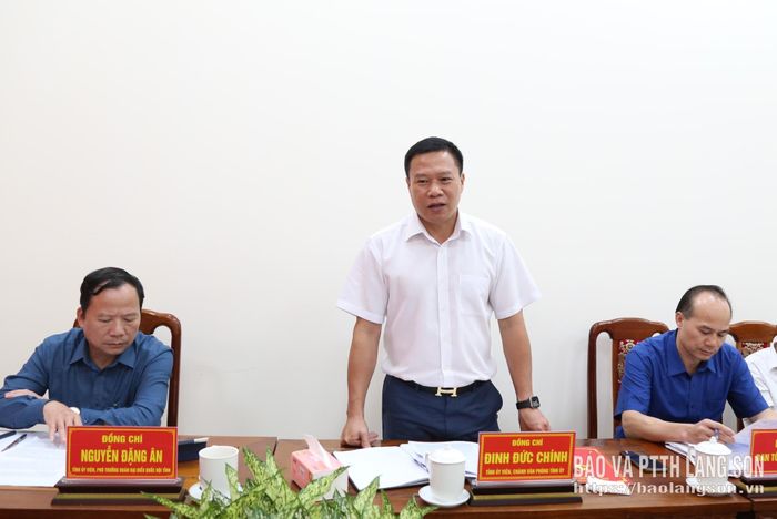 Lãnh đạo Văn phòng Tỉnh uỷ phát biểu tại buổi làm việc