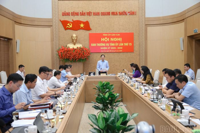 Bí thư Tỉnh ủy Dương Quốc Huy phát biểu kết luận hội nghị.