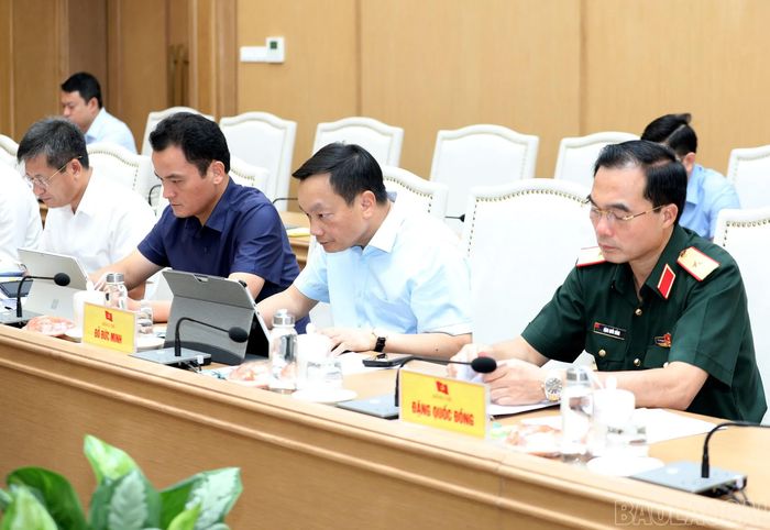 Các đại biểu dự hội nghị.