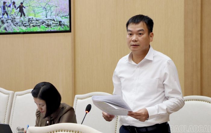 Lãnh đạo Văn phòng Tỉnh ủy báo cáo tóm tắt kết quả, tiến độ thực hiện Nghị quyết số 57-NQ/TW và Quyết định số 204-QĐ/TW của Ban Bí thư trong các cơ quan Đảng đến hết ngày 31/8/2026.