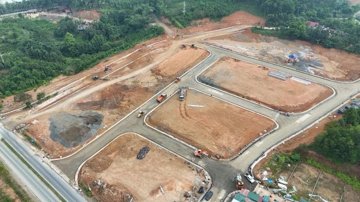 Khu tái định cư thôn Nước Mát, phường Âu Lâu thuộc Dự án bồi thường, hỗ trợ, tái định cư, di chuyển hạ tầng kỹ thuật phục vụ thi công xây dựng Dự án đường sắt Lào Cai - Hà Nội - Hải Phòng đến nay vẫn còn vướng mặt bằng.