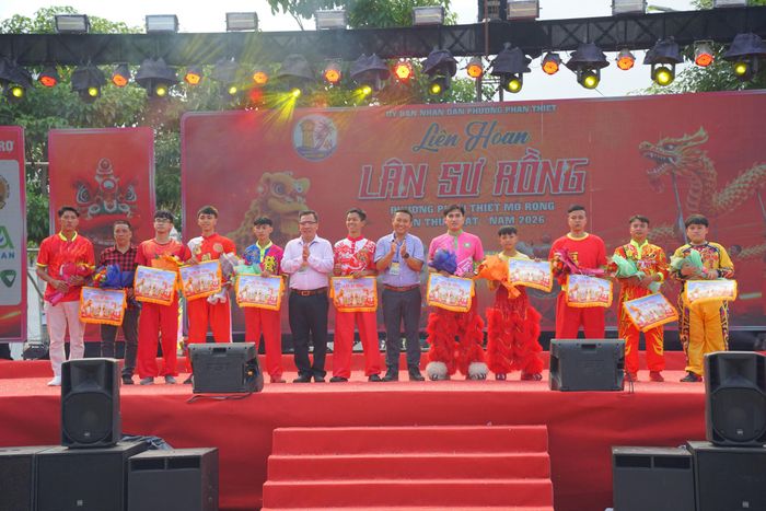 Các đơn vị tham gia Liên hoan lân sư rồng năm 2026