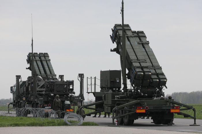 Hệ thống phòng không Patriot của Mỹ tại sân bay Warsaw-Radom ở Radom, Ba Lan. Ảnh tư liệu: PAP/TTXVN