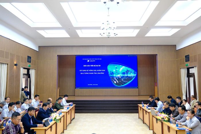 Đơn vị nhà thầu báo cáo tiến độ thực hiện dự án